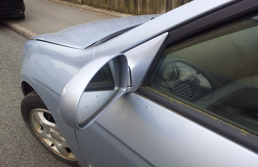 Kia Cerato LX CRDI Door mirror passenger side front electric